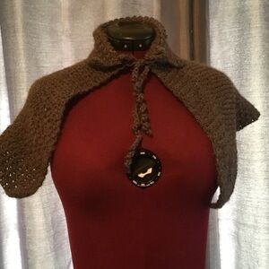19th century inspired caplet crocheted by myself - new